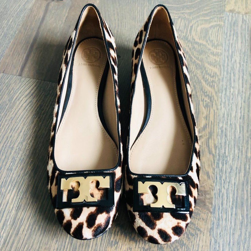 Tory Burch Gigi Leopard Print Shoes - Size 7.5